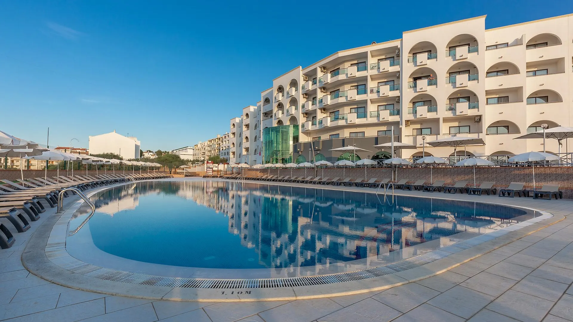 Luna Solaqua Albufeira Aparthotel