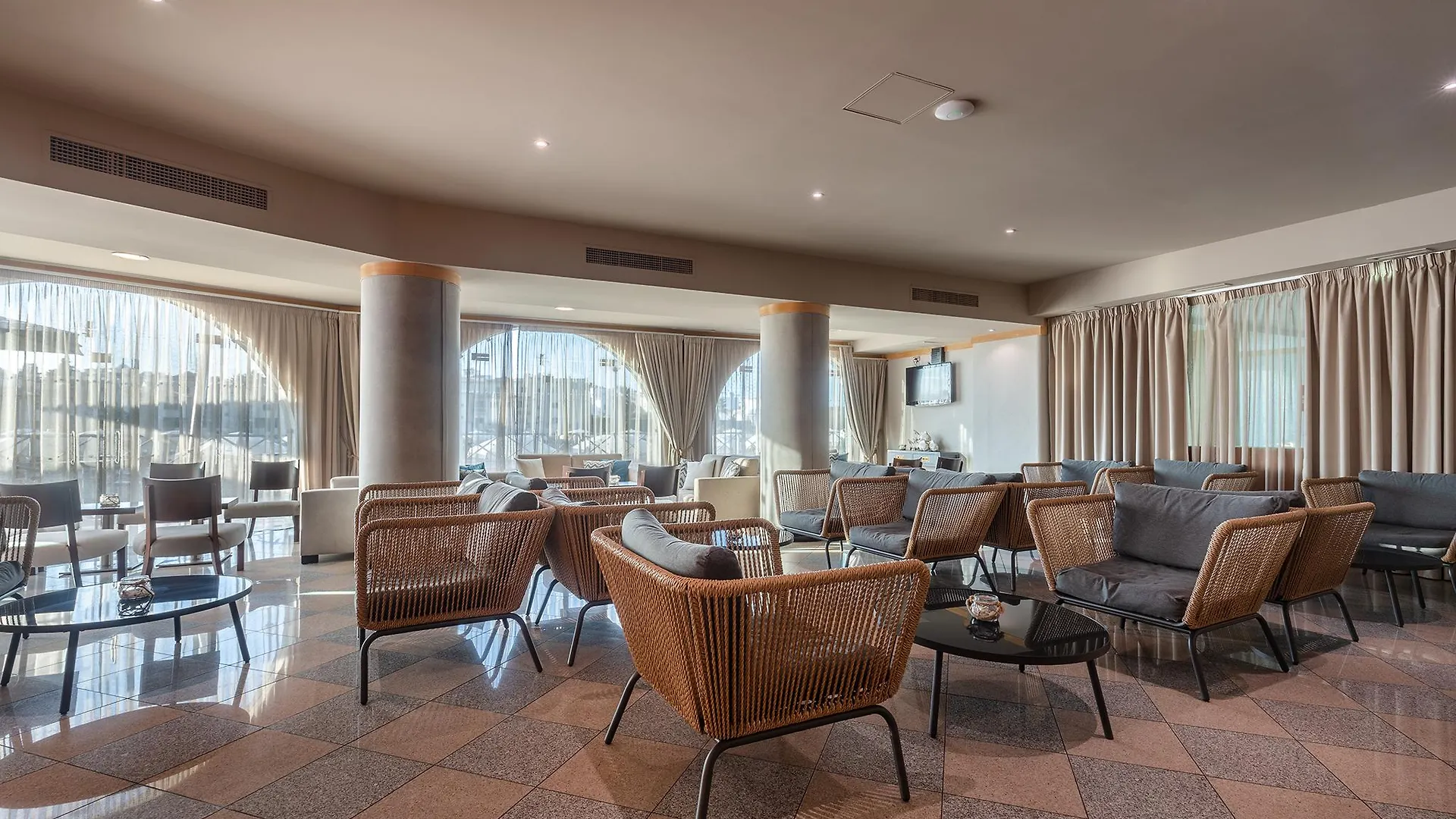 **** Aparthotel Luna Solaqua Albufeira Portugal