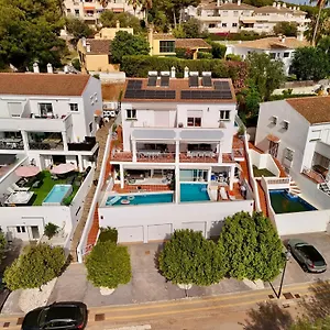 luxury-apartment-with-private-pool-near-beach.es-andalucia.com/